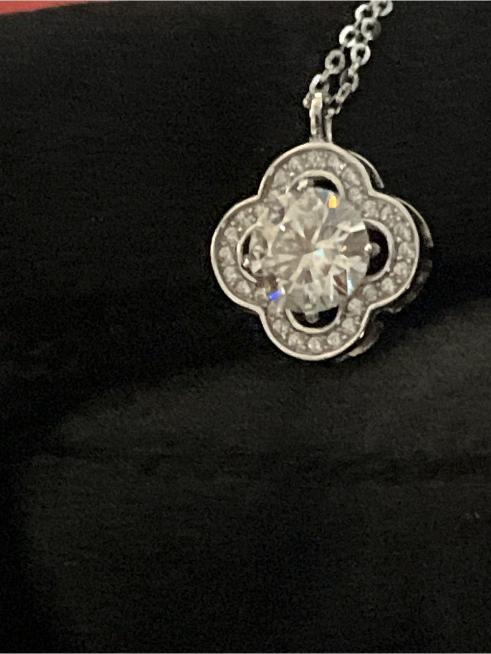 18” Sterling Silver Moissanite Clover Pendant Necklace | 1.15 CTW